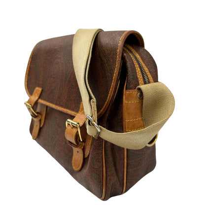 lato Borsa Etro in canvas trama Paisley con finiture in pelle color cammello e parti metalliche dorate; munita di una tracolla in tessuto regolabile, di lusso, originale, ottime condizioni. 