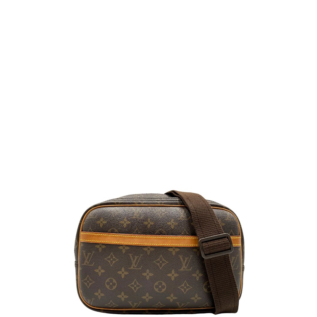 front Borsa L.V. in canvas marrone monogram con parti metalliche dorate e finiture in vacchetta naturale; munita di una tracolla in tessuto regolabile, di lusso, originale, ottime condizioni. 