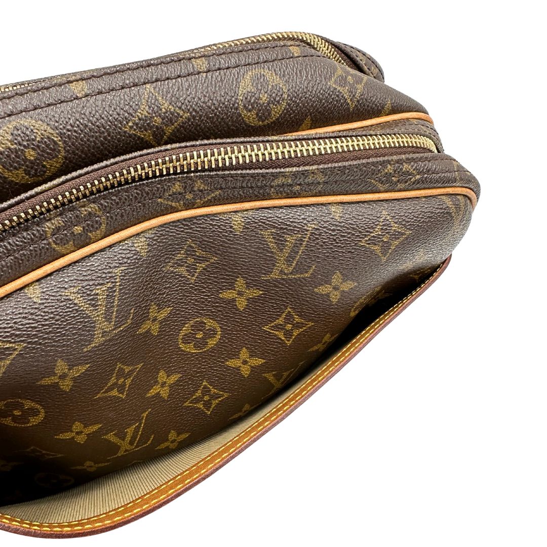 Reporter PM Louis Vuitton