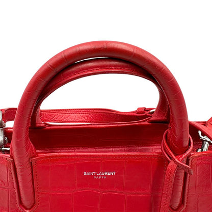 manici Borsa Saint Laurent in pelle cocco rossa con parti metalliche argentate: munita di doppi manici stondati e una tracolla amovibile e regolabile. Completa di dustbag, di lusso, originale, ottime condizioni. 