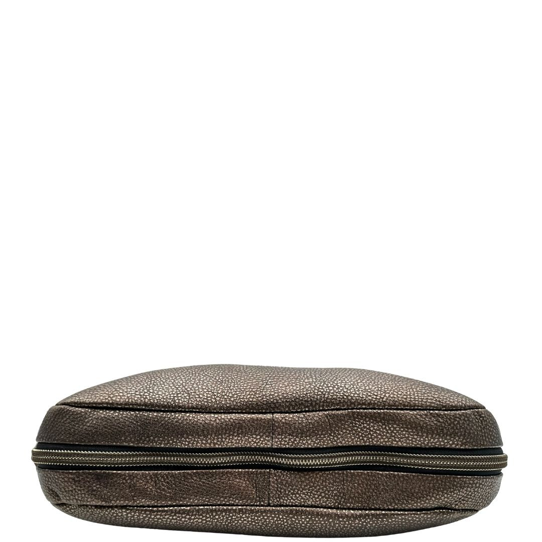 base Borsa Hogan in pelle color bronzo e parti metalliche argento anticato; munita di un manico singolo e una tracolla amovibile e regolabile. Completa di dustbag, di lusso, originale.