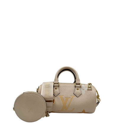 frobt Borsa Louis Vuitton in pelle base avorio con monogram Empreinte Giant color pesca con parti metalliche dorate; munita di un accessorio portamonete amovibile, una tracolla in tessuto amovibile e regolabile e doppi manici stondati. Completa di scatola, di lusso, originale, eccellenti condizioni, usata.