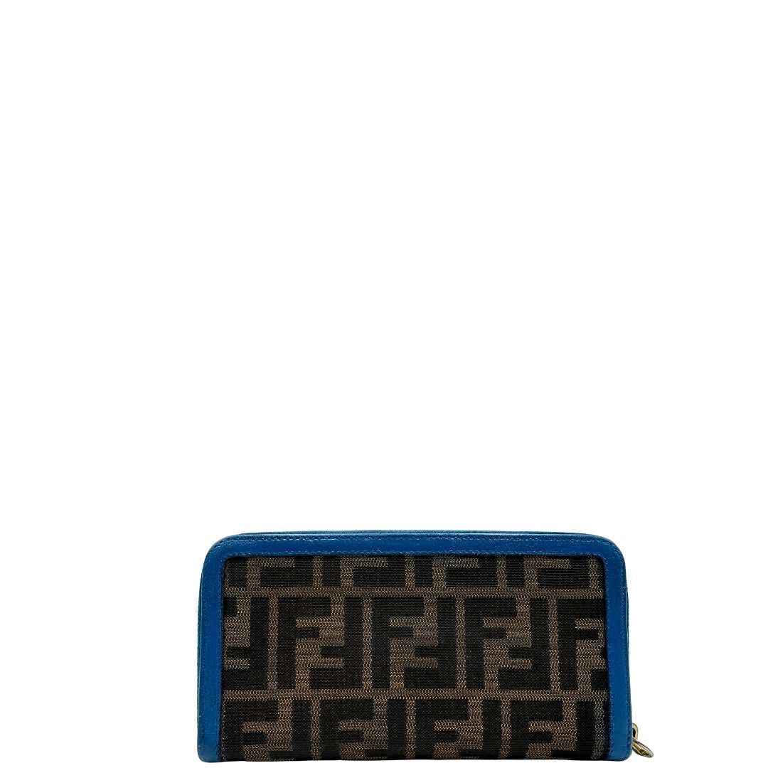 Portafoglio Fendi in tessuto trama Zucca color tabacco con finiture in pelle blu e parti metalliche dorate. Completo di corredo, di lusso, originale, ottime condizioni.