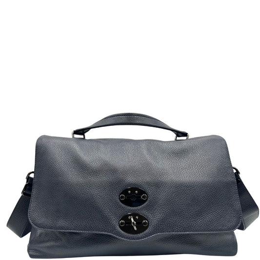 Front di una Borsa Zanellato in pelle color blu nootte con parti metalliche effeto renio, Munita di un manico singolo e una tracolla regolabile e amovibile. Originale, usata, di lusso, in condizioni eccellenti