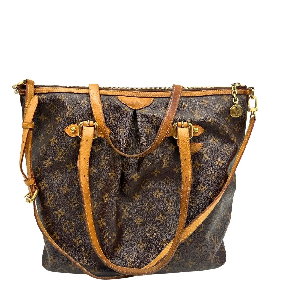 Retro di una Borsa Palermo GM Louis Vuitton in canvas marrone monogram con finiture in vacchetta naturale e parti metalliche dorate. Originale, usato, di lusso, in ottime condizioni.