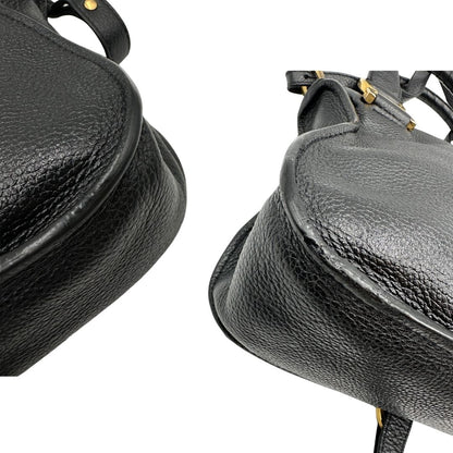 angoli  Borsa Chloè in pelle nera con parti metalliche dorate; munita di doppi manici stondati e una tracolla, di lusso, originale, usata. 