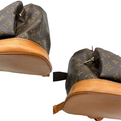 angoli Zaino LV in canvas marrone monogram con finiture in vacchetta naturale e parti metalliche dorate; munito di due bretelle in tessuto tono su tono. Completo di dustbag, di lusso, originale, ottime condizioni. 