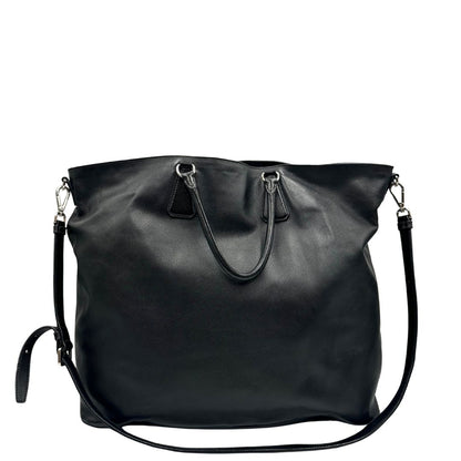 retro Borsa Prada in pelle saffiano nera con strisce verdi e bianche; munita di doppi manici e una tracolla amovibile e regolabile, di lusso, originale, ottime condizioni, usata. 