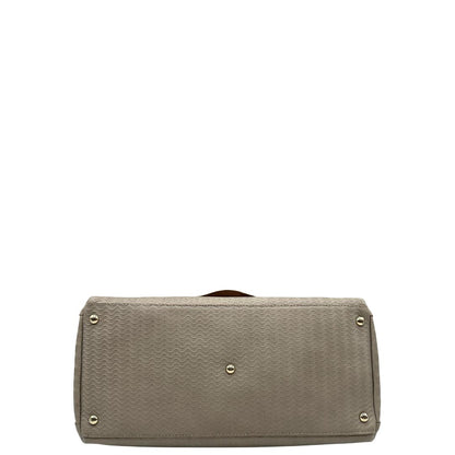 base Borsa Zanellato in pelle trama blandine grigio chiaro con parti metalliche argentate; munita di un manico singolo e una tracolla amovibile e regolabile, di lusso, originale, ottime condizioni. 