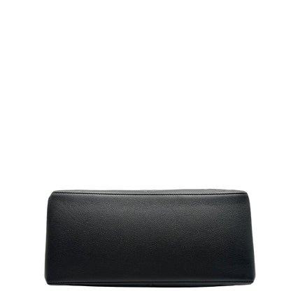 base Borsa Louis Vuitton in pelle martellata nera monogram oversize empreinte con parti metalliche dorate; munita di porta adress, doppi manici stondati e una tracolla regolabile e amovibile. Completa di corredo, lucchetto e chiavi, di lusso, originale. 