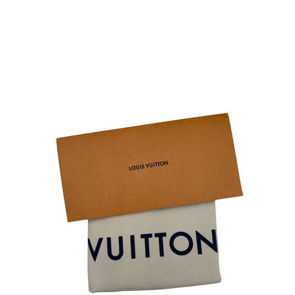 dustbag della Borsa Louis Vuitton in canvas marrone monogram con finiture in pelle nera e parti metalliche dorate; munita di una tracolla regolabile e amovibile, indossabile a spalla o a tracolla. Completa di dustbag, di lusso, originale, ottime condizioni. 