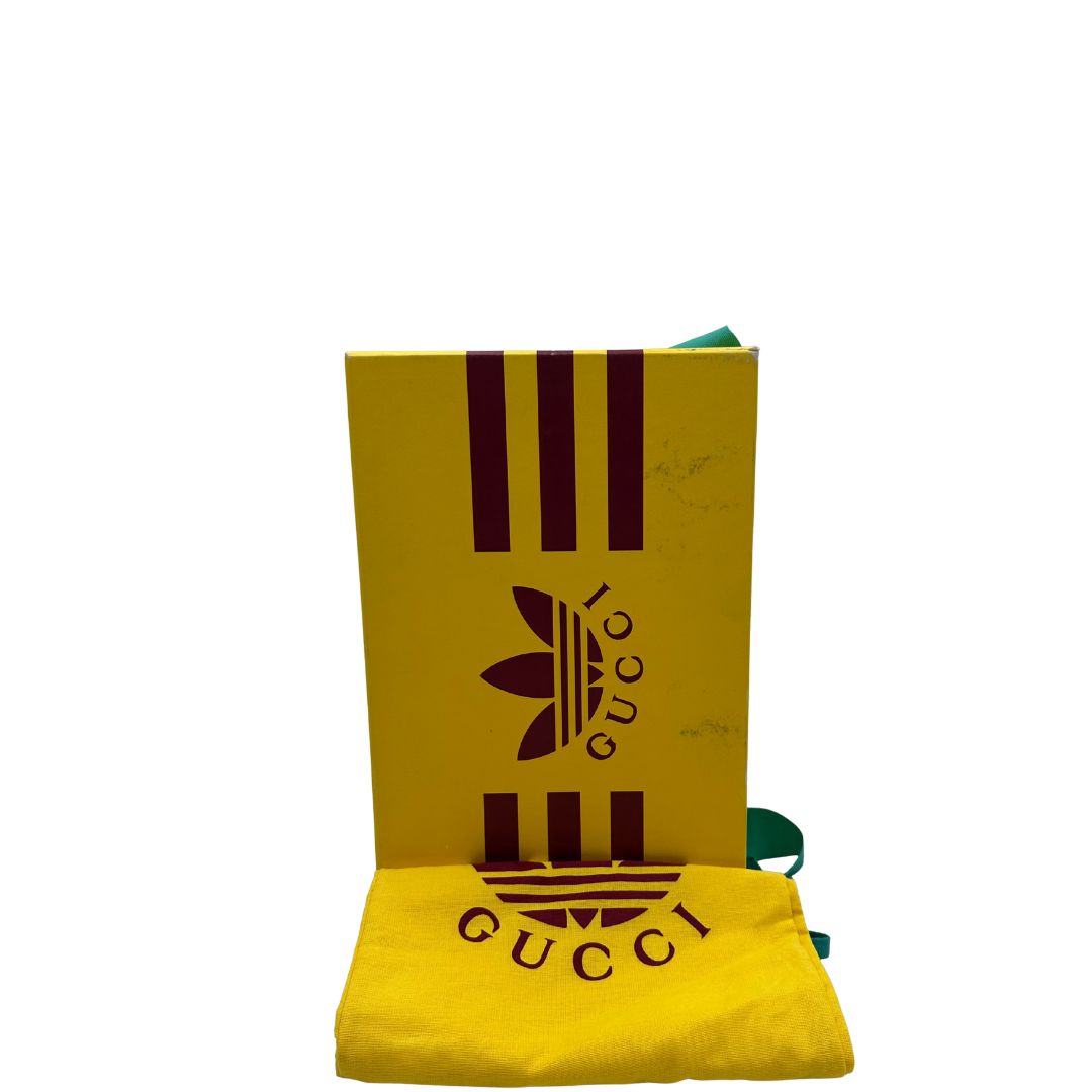  Scarpe Gazzelle Gucci x Adidas in raso e pelle multicolore. Munite di corredo, di lusso, originali, ottime condizioni.