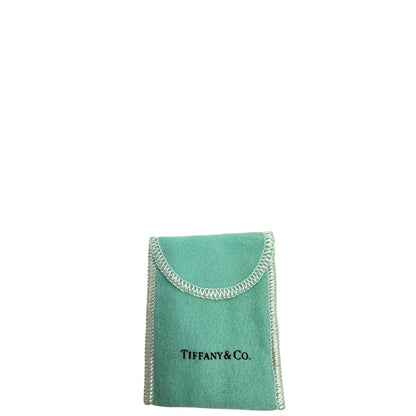 Orecchini Tiffany&Co. della collezione Return To Tiffany con pendenti a forma di cuore in argento 925. Completi di sacchetto, di lusso, originale, ottime condizioni, usata.