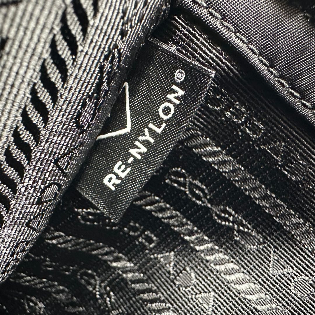 Cartella Prada Re-Nylon