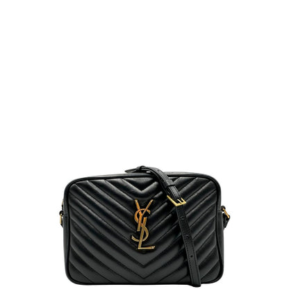 front Tracolla Saint Laurent in pelle nera trapuntata con parti metalliche dorate; impreziosita da logo Cassandre sul front. Indossabile a tracolla. Completa di dustbag, di lusso, originale, ottime condizioni. 