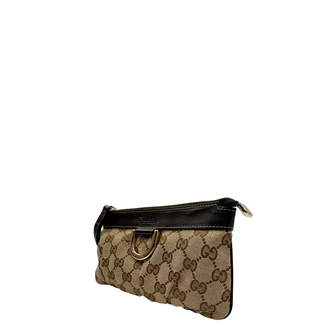 lato Pochette Gucci in tessuto Gucci in tessuto GG beige con finiture in pelle marroni e parti metalliche dorate; munita di un polsino, da portare a mano. Completa di corredo, di lusso, originale, ottime condizioni. 