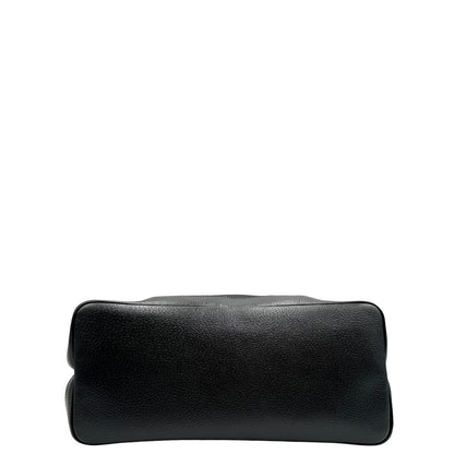 base Borsa Gucci in nylon GG nero con finiture in pelle tono su tono e parti metalliche argentate; munita di doppi manici in tessuto, indossabile a spalla, di lusso, originale, ottime condizioni8, usata