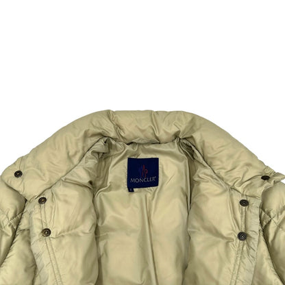 Piumino Moncler trapuntato beige in 100% poliammide, di lusso, originale, ottime condizioni.