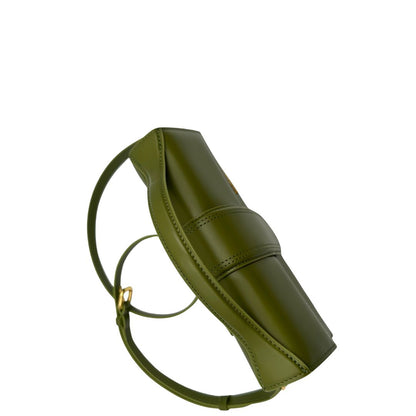 manico Borsa Jacquemus in pelle verde oliva con parti metalliche dorate, munita di una tracolla regolabile e amovibile e un manico singolo. Completa di dustbag e cartellino, di lusso, originale, eccellenti condizioni, usata.