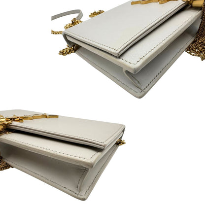 Wallet on Chain Kate Saint Laurent