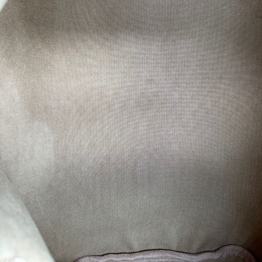 interno Borsa Speedy 35 in canvas marrone monogram con finiture in vacchetta naturale e parti metalliche dorate; munita di doppi manici stondati e una tracolla amovibile e regolabile. Completa di lucchetto e dustbag, di lusso, originale, ottime condizioni. 