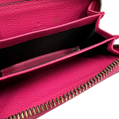 interno Portafoglio Gucci in pelle fucsia con dettagli Web verdi e rossi. Completo di scatola, di lusso, originale, ottime condizioni. 