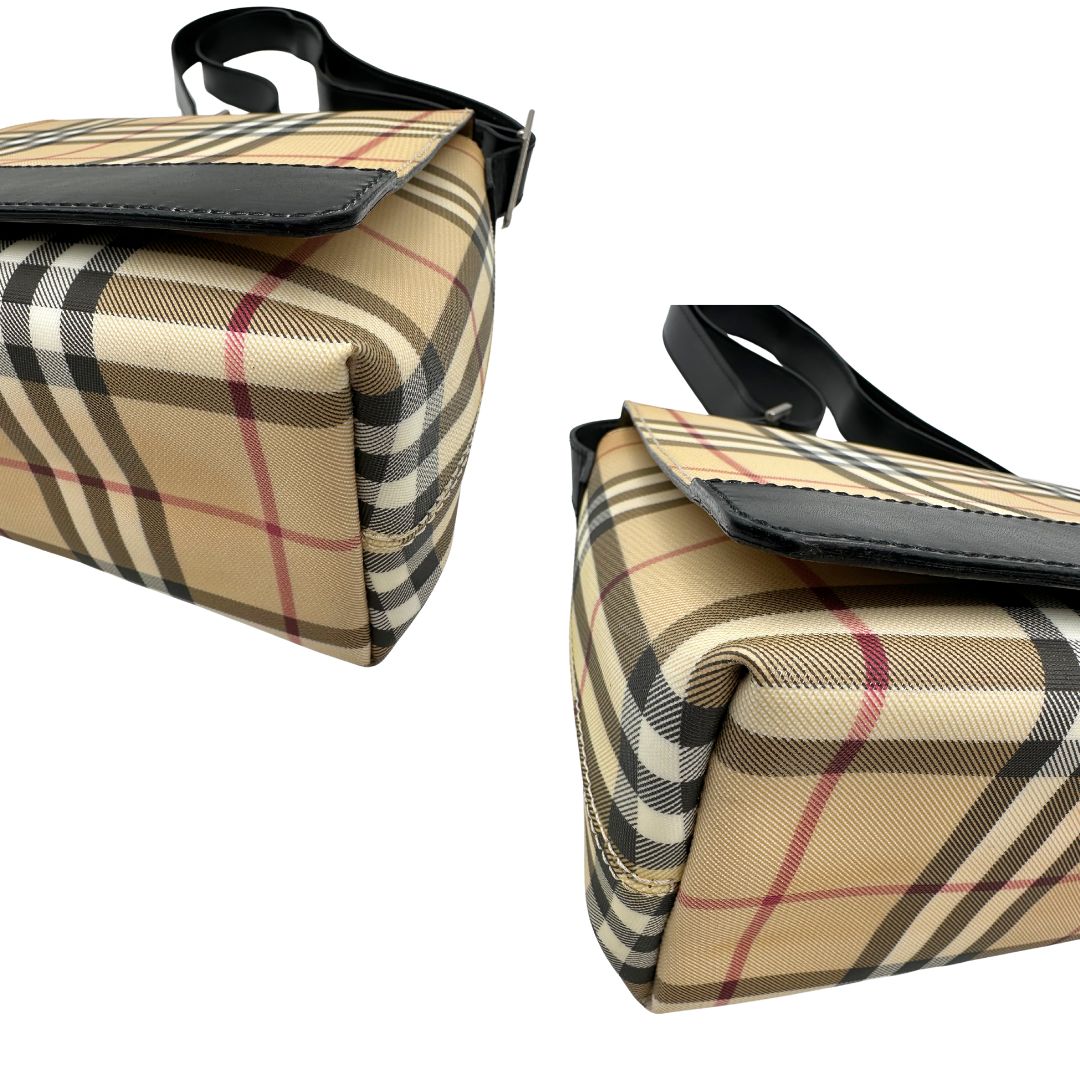 Angoli di una Borsa Burberry in canvas trama tartan beige con finiture in pelle nere e parti metalliche argentate; munita di doppi manici, indossabile a spalla o a tracolla. Originale, usata, di lusso, in ottime condizioni.