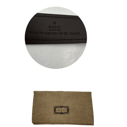 Cintura Gucci in pelle marrone con parti metalliche argentate. Munita di dustbag, di lusso, originale, ottime condizioni, usata.