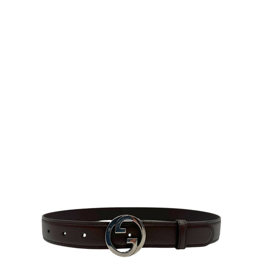 Cintura Gucci in pelle marrone con parti metalliche argentate. Munita di dustbag, di lusso, originale, ottime condizioni, usata.