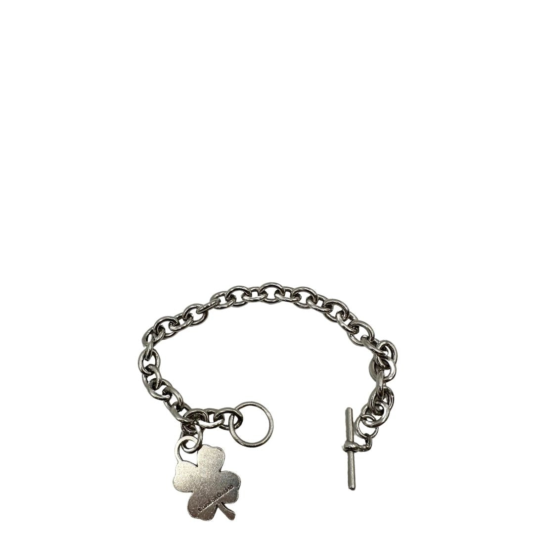 Bracciale Tiffany&Co. in argento 925 con ciondolo quadrifoglio. Full set, di lusso, originale, ottime condizioni, usato.