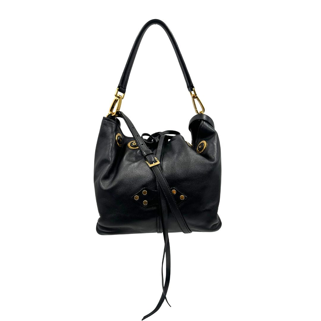 Borsa Miu Miu in pelle nera con parti metalliche dorate; munita di un manico singolo e una tracolla amovibile e regolabile. Completa di dustbag, di lusso, originale, ottime condizioni, usata 