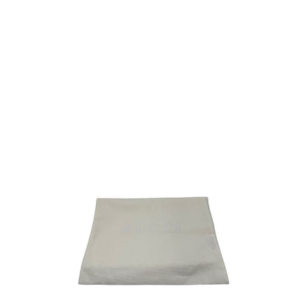 dustbag Borsa Gucci in canvas GG beige con finiture in pelle marroni e parti metalliche dorate, impreziosita da una striscia Web verde e rossa e logo GG sul front; munita di una tracolla in catena. Completa di dustbag, di lusso, originale, ottime condizioni, usata. 