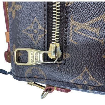 metalleria Borsa Louis Vuitton Métis in canvas marrone monogram con dettagli in vacchetta naturale e parti metalliche dorate. Munita di un manico singolo e una tracolla regolabile e amovibile, di lusso, originale, ottime condizioni, usata. 