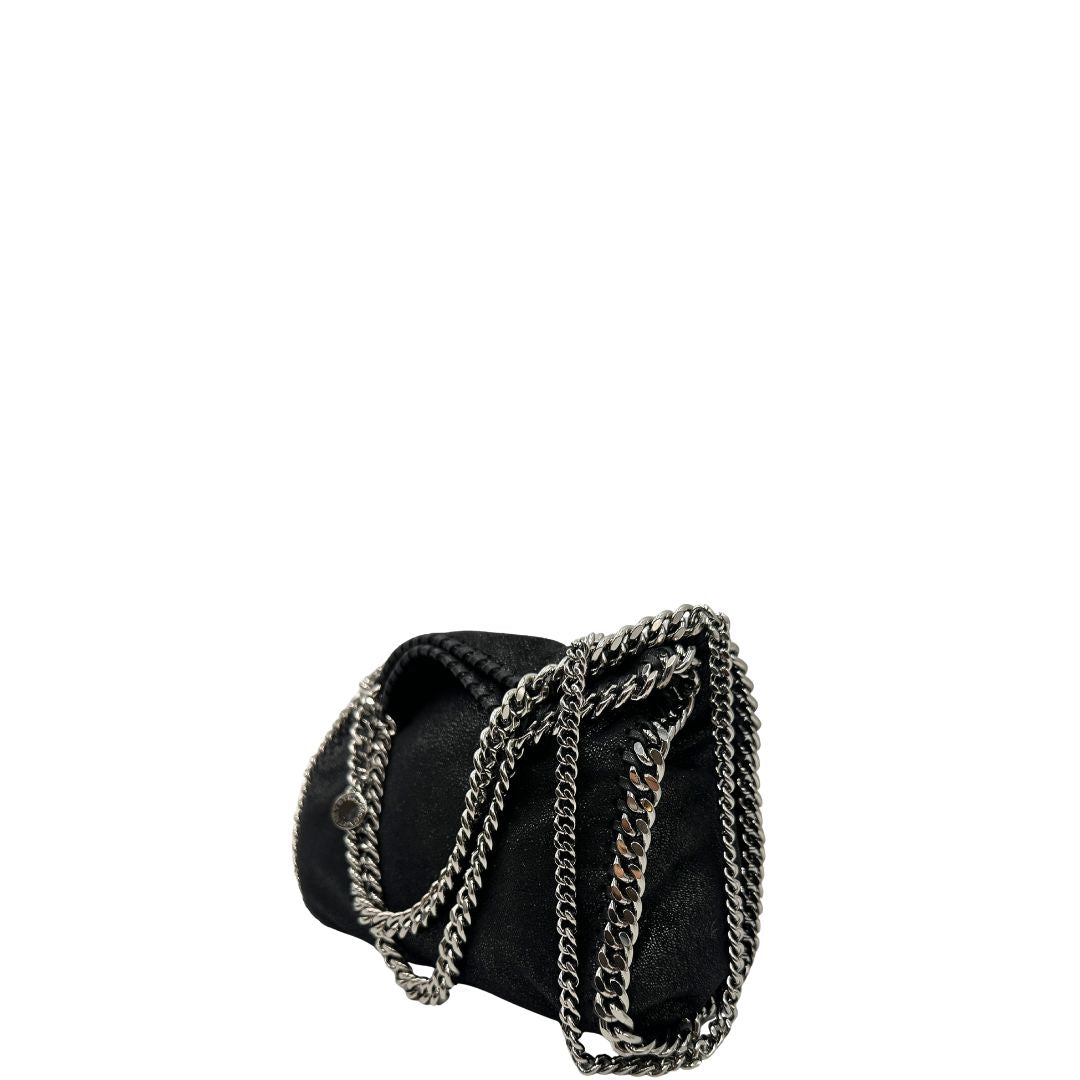 lato Borsa Stella McCartney Falabella in tessuto vegano nero con parti metalliche argentate. Completa di dustbag, di lusso, ottime condizioni, originale. 