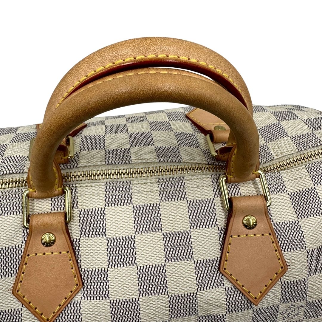 manici Borsa Speedy 30 Louis Vuitton in canvas Damier Azur con finiture in vacchetta naturale e parti metalliche dorate. Completo di lucchetto, chiavi e corredo, di lusso, originale, ottime condizioni, usata. 