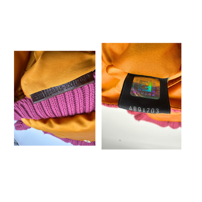 interno Borsa Fendi in maglia rosa crochet con parti metalliche dorate; munita di un manico singolo in pelle marrone. Completa di dustbag, di lusso, usata, ottime condizioni. 