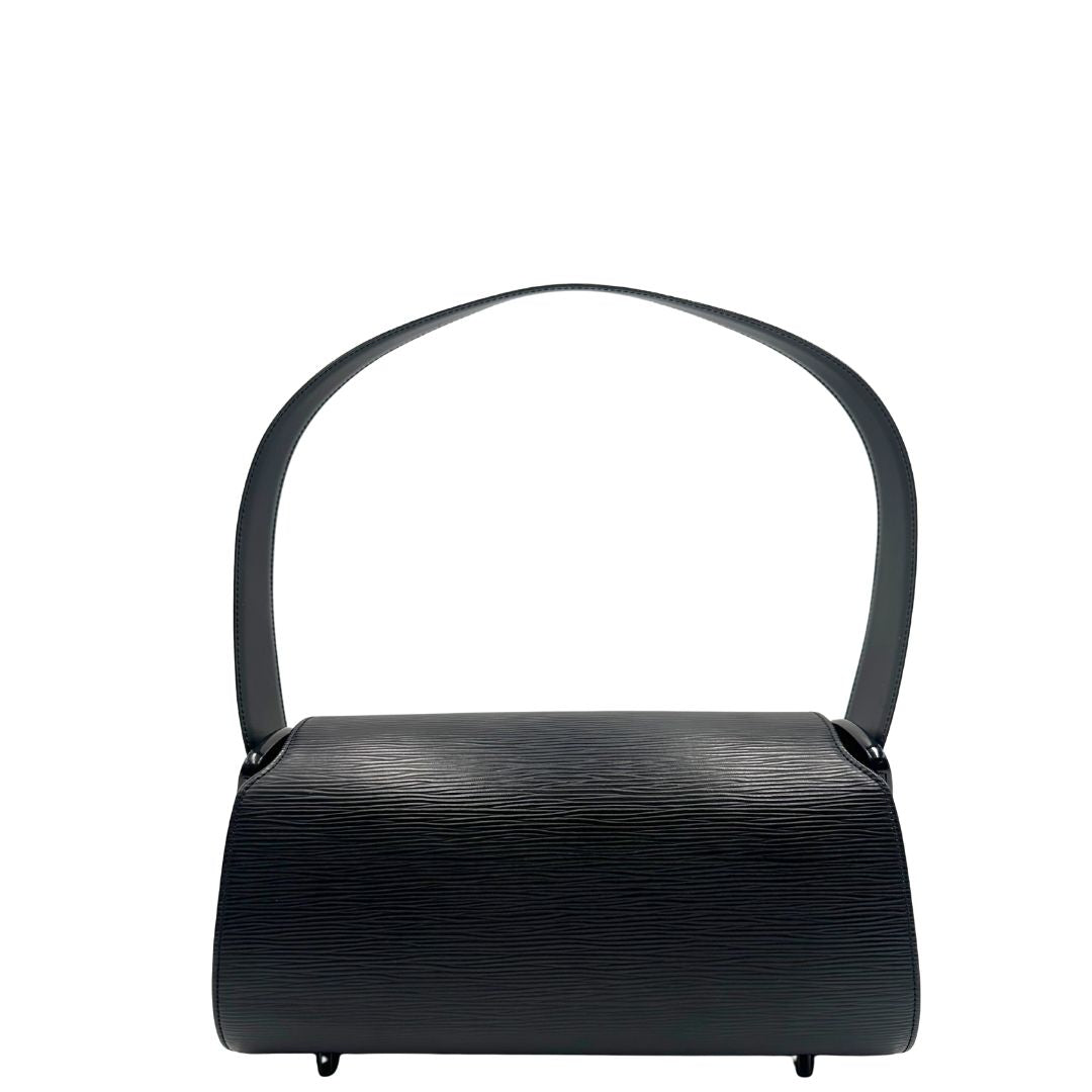 retro  Borsa Louis Vuitton in pelle epi nera munita di un manico singolo, indossabile a spalla. Completa di dustbag, di lusso, originale, ottime condizioni, usata. 