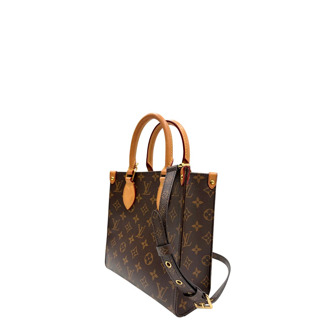 lato Borsa Louis Vuitton in canvas marrone monogram con finiture in vacchetta naturale e parti metalliche dorate; munita di doppi manici stondati e una tracolla amovibile e regolabile. Full set, di lusso, originale, ottime condizioni, usata. 