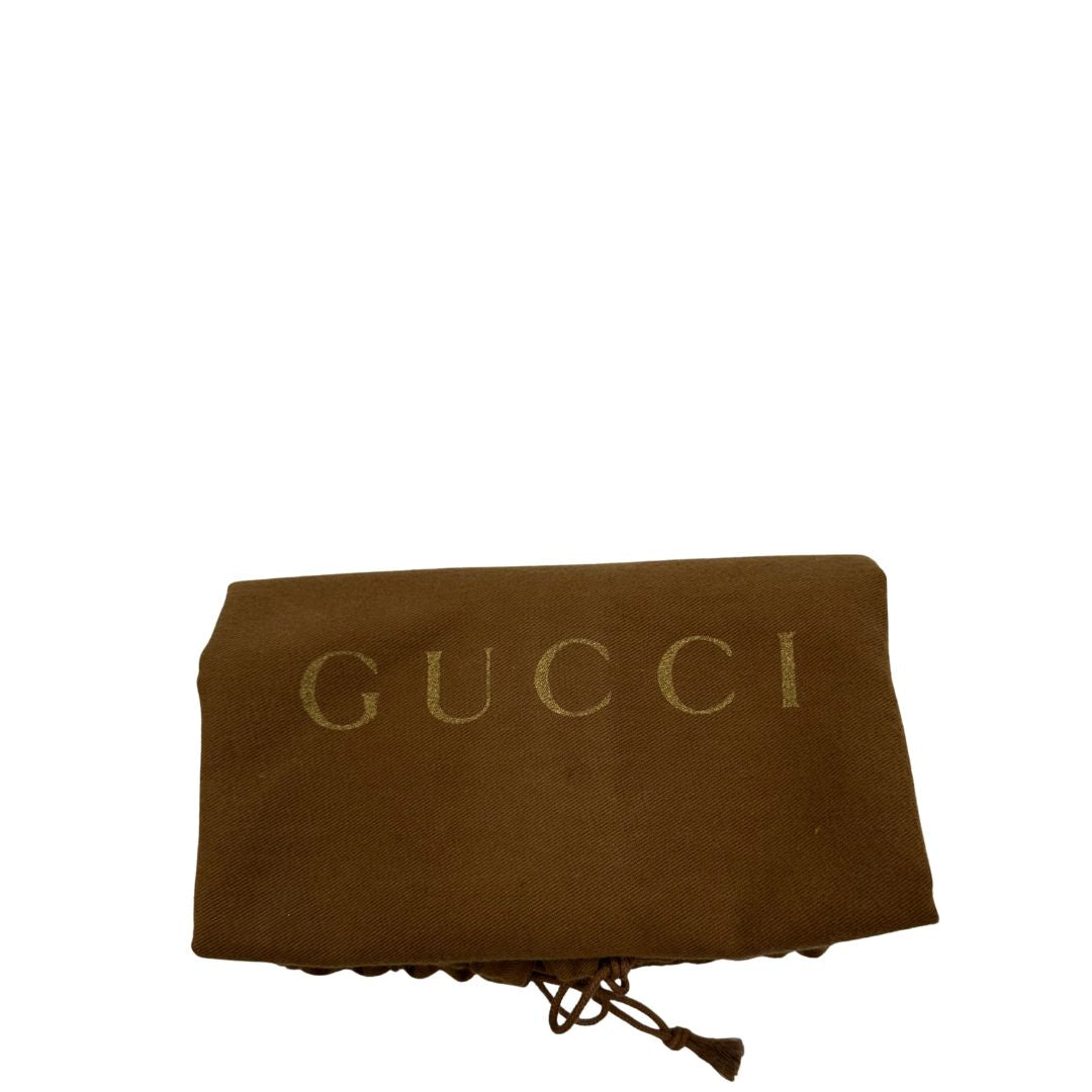 dustbag  Borsa Gucci in tessuto GG beige con finiture in pelle color avorio e parti metalliche; munita di doppi manici stondati, da portare a mano. Completa di dustbag, di lusso, originale, ottime condizioni, usato. 