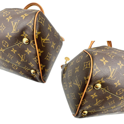 angoli  Borsa Louis Vuitton in canvas marrone monogram con finiture in vacchetta naturale e parti metalliche dorate; munita di doppi manici regolabile, da portare a mano o a spalla. Dotata di dustbag, di lusso, originale, ottime condizioni, usata. 