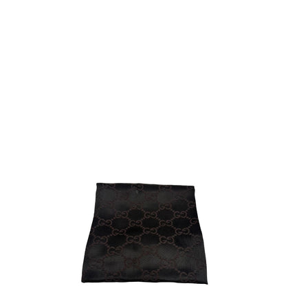 dustbag Borsa Gucci in pelle martellata fucsia con parti metalliche dorate; munita di doppi manici in bamboo e una tracolla amovibile e regolabile. Completa di dustbag, di lusso, originale, buone condizioni, usata, originale. 