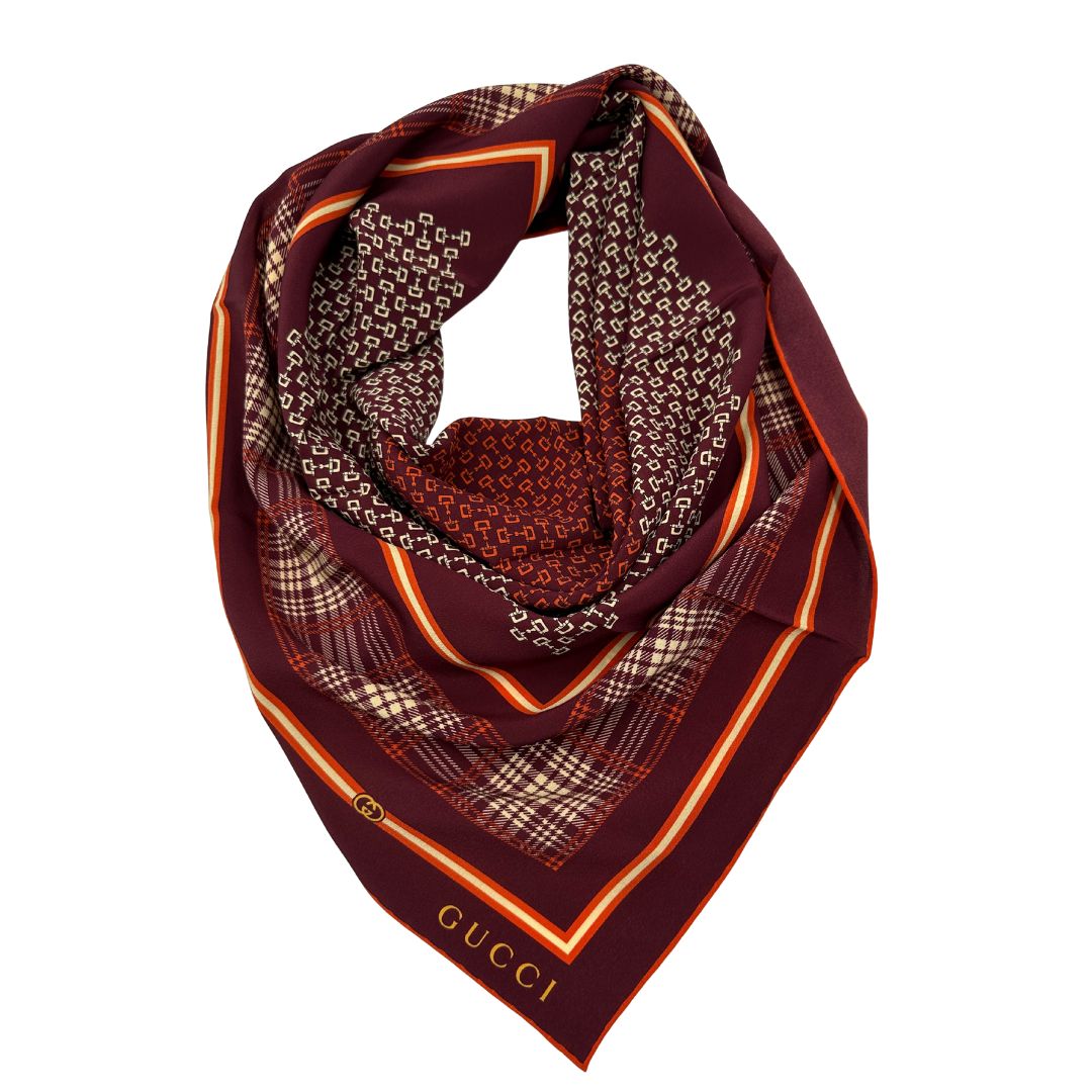  Foulard in 100% seta bordeaux con trama Horsebit, di lusso, eccellenti condizioni, usato.