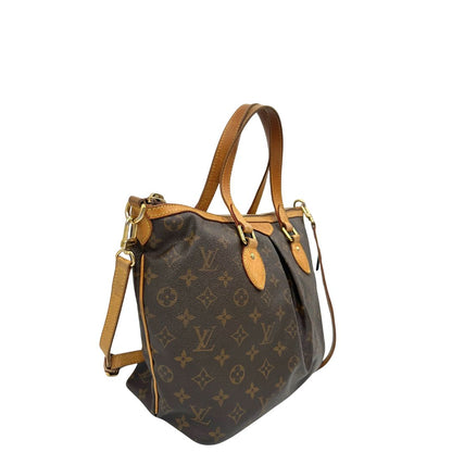 Borsa Louis Vuitton in canvas marrone monogram con parti metalliche dorate e finiture in vacchetta naturale; munita di una tracolla amovibile e regolabile e doppi manici. Indossabile a spalla oppure a mano. Completa di dustbag, di lusso, originale, ottime condizioni, usata.