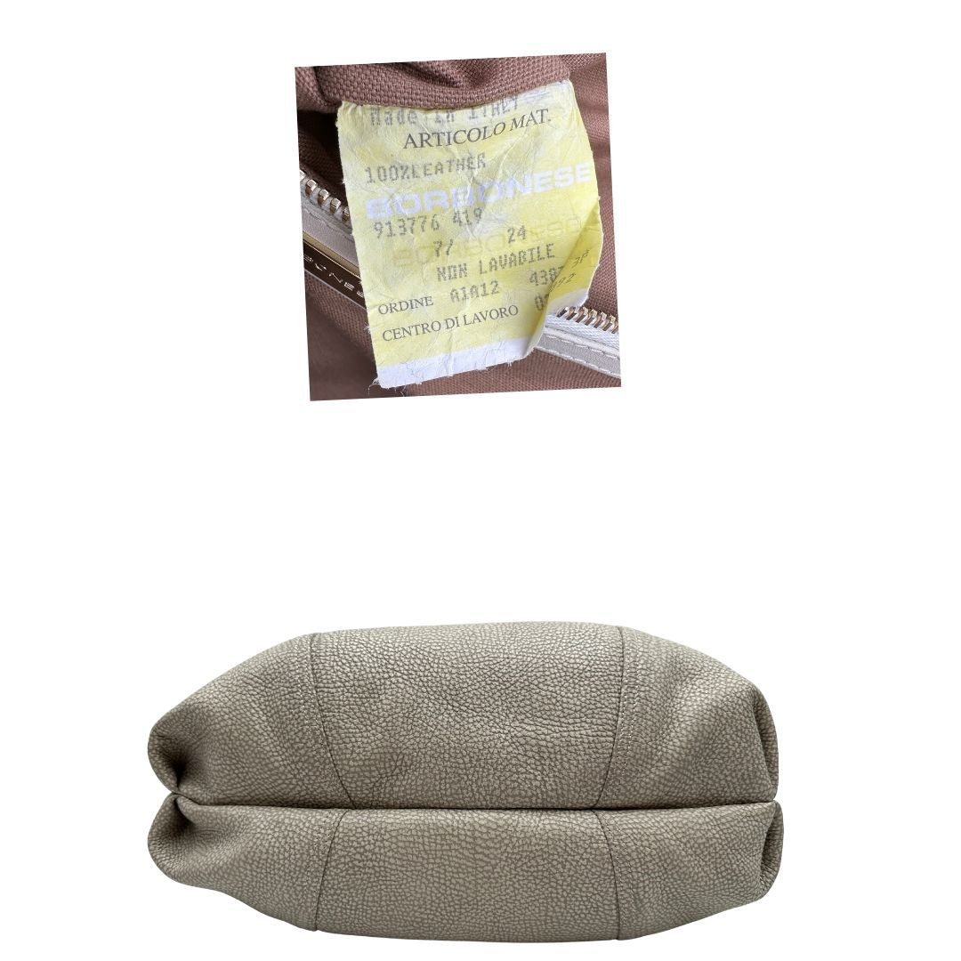 base  Borsa Borbonese in canvas grigio trama occhio di pernice e parti metalliche dorate; munita di doppi manici, indossabile a spalla. Completa di dustbag, di lusso, originale, ottime condizioni, usata. 