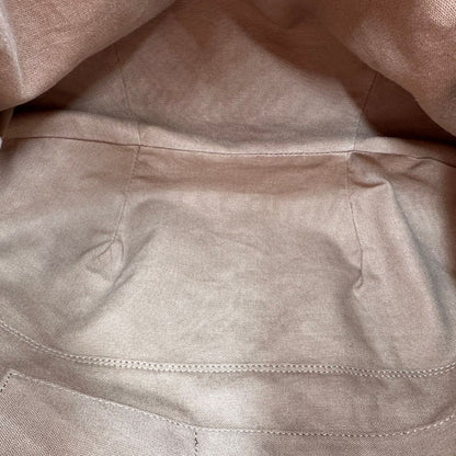 interno  Borsa Borbonese in canvas grigio trama occhio di pernice e parti metalliche dorate; munita di doppi manici, indossabile a spalla. Completa di dustbag, di lusso, originale, ottime condizioni, usata. 