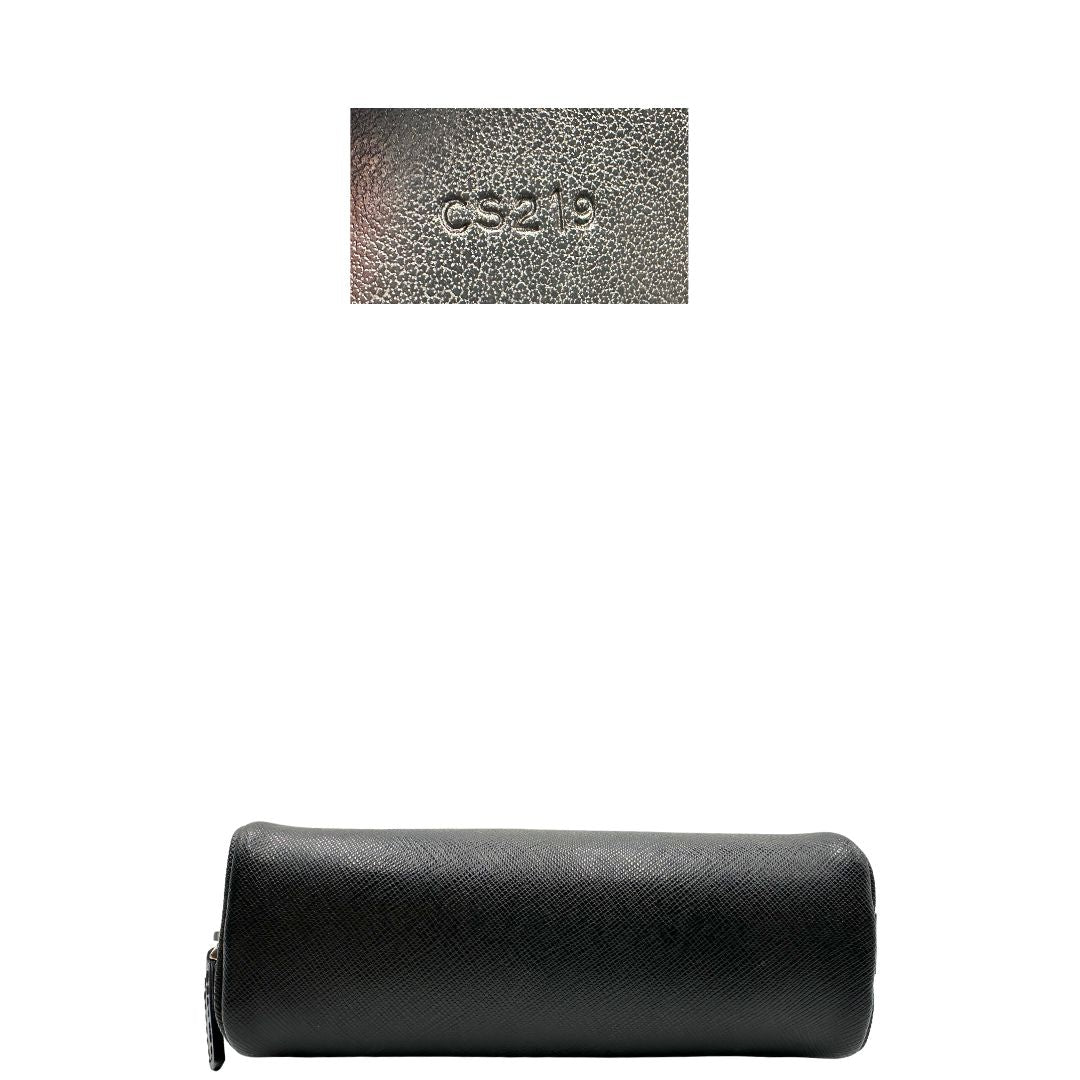 base  Pochette Montblanc in pelle saffiano nera, di lusso, originale, ottime condizioni, usata. 
