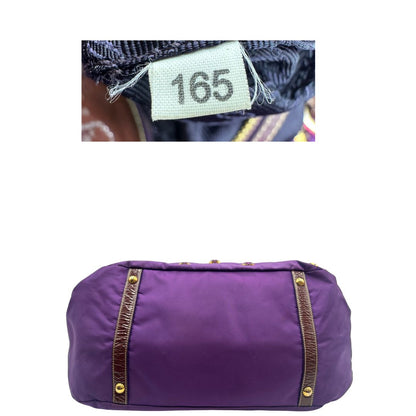 base  Tote Prada in nylon viola impreziosita da pietre tono su tono sul front, di lusso, originale, ottime condizioni, usata 
