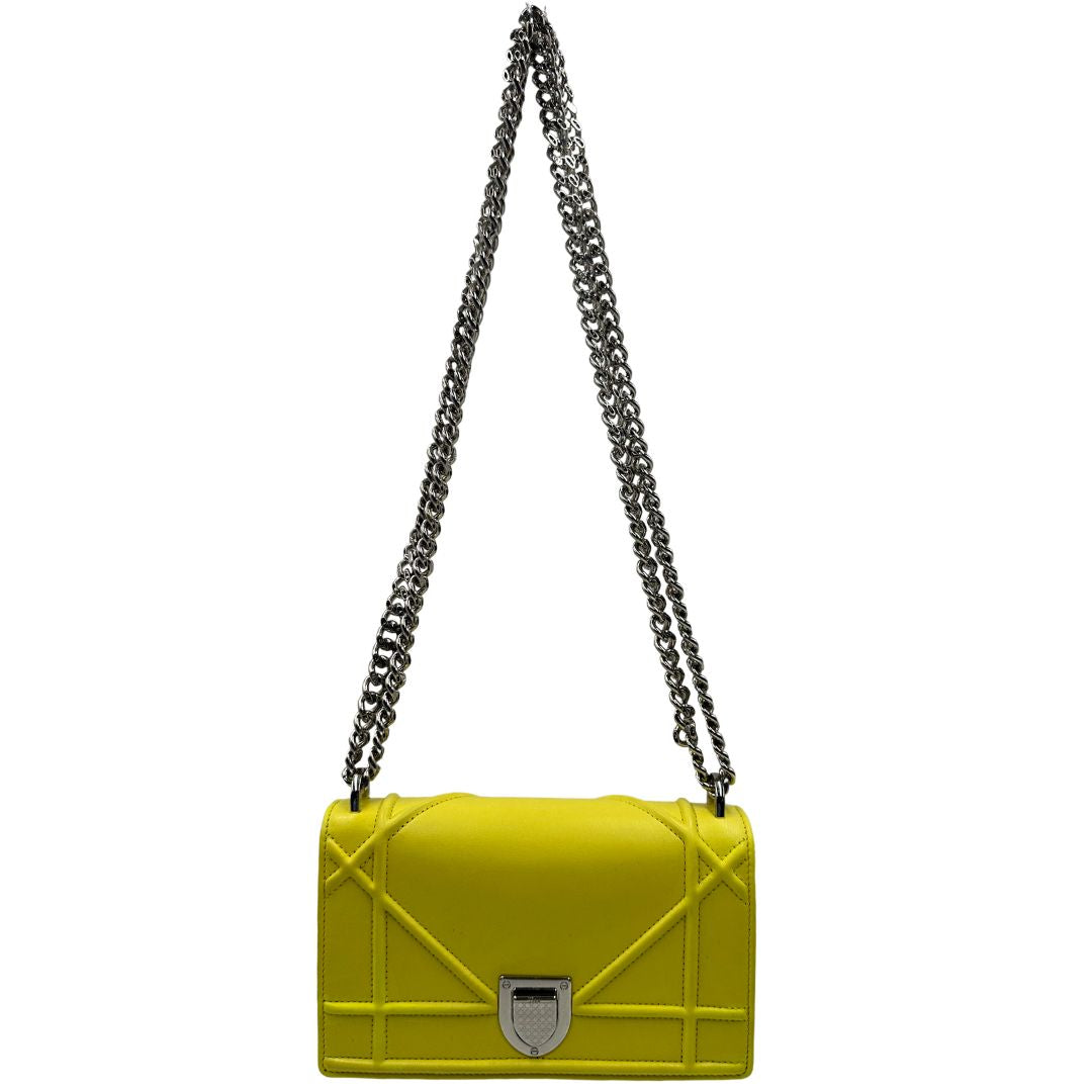 front Borsa dior in pelle gialla, di lusso, originale, ottime condizioni, usata. 