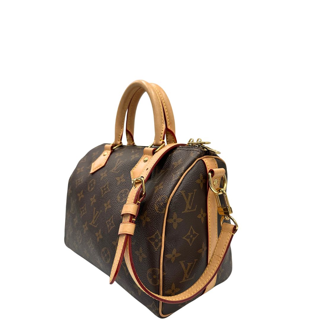 lato Borsa LV in canvas marrone monogram, con parti metalliche dorate, di lusso, originale, ottime condizioni, usata. 