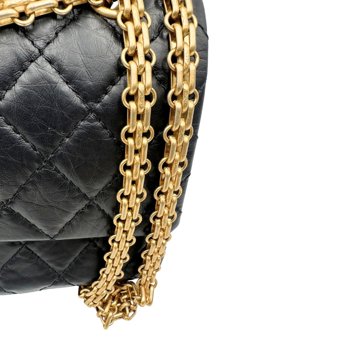 Borsa Chanel 2.55 in pelle invecchiata nera con hardware dorato, di lusso, originale, ottime condizioni.